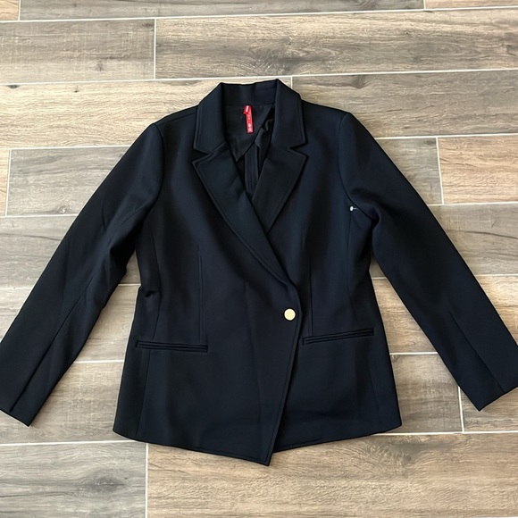 NEW! Spanx The Perfect Asymmetrical Blazer Classic Black Size XL - Picture 5 of 11